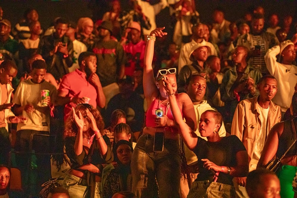 Fans at The Ben new year's performance in BK Arena